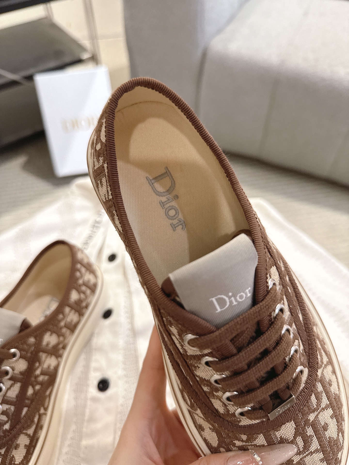 Women's high heels
